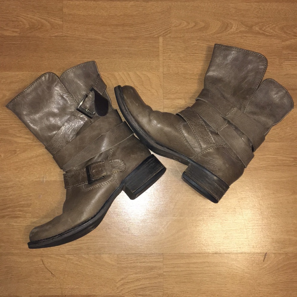 Steve Madden booties